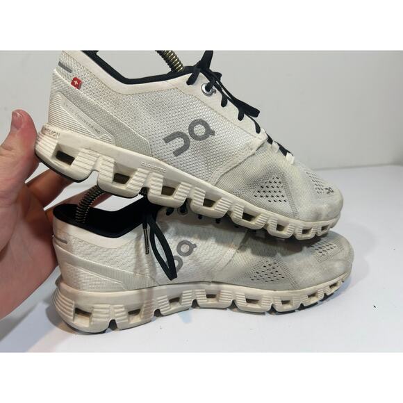 On Cloud X Women's Size 8 Cloudtec Comfort White Sneakers Swiss Running Shoes - Picture 4 of 8